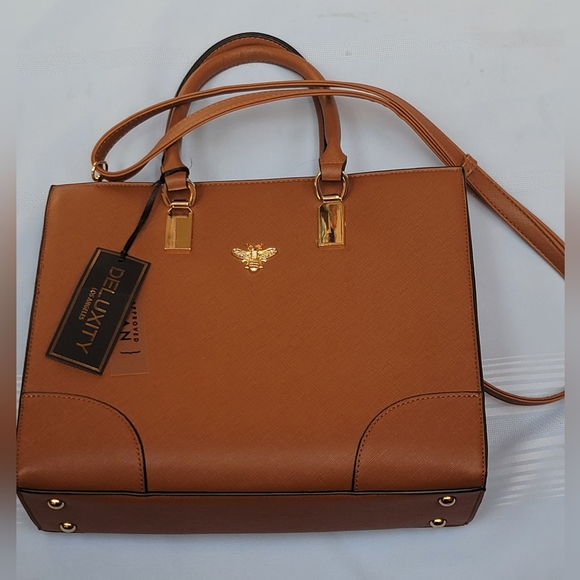 DELUXITY LOS ANGELES PURSE - Picture 2 of 10